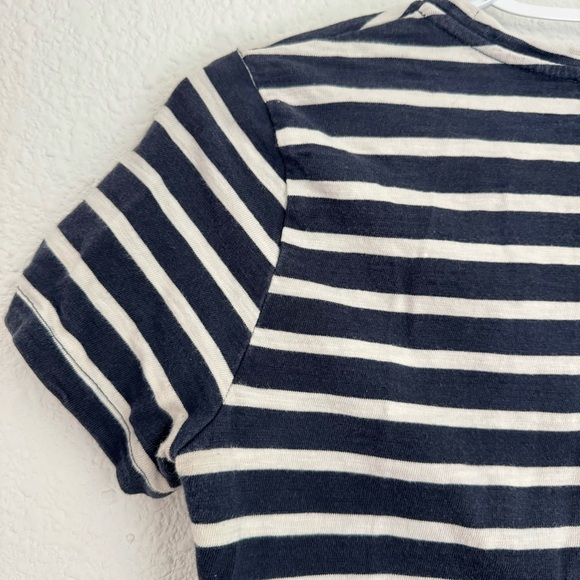 Everlane Navy White Striped Short Sleeve 100% Cotton Tee Asymmetric Detail Sz XS - Picture 6 of 6